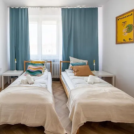 Spacious Cental Treasure Apartment