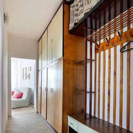 Spacious Cental Treasure Appartement