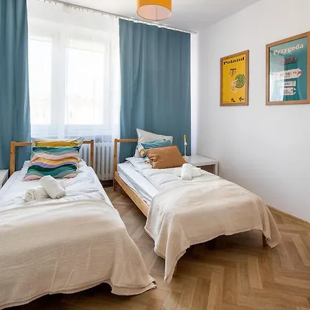 Spacious Cental Treasure Διαμέρισμα Krasków